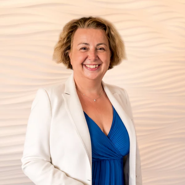 Anne-Moreau