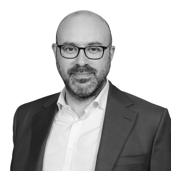 Sacha Tchakarian Directeur Associé Grant Alexander executive Interim